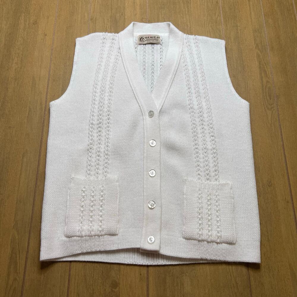 Vintage Bemidji Woolen Mills Knit Sweater Vest White USA M/L Button Front unisex